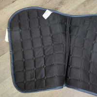 Quilt Jumper Pad, 2 piping *vgc/gc, clean, rubs, stains, mnr hair
