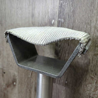 1 Hoof Stand Cradle, Nylon Strap Top *xc/like new, clean, v.mnr scuffs, scratches & stains
