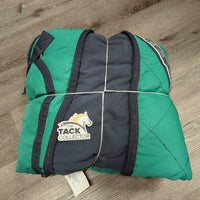 Med Quilt Winter Stable Blanket, 2 legs *gc/fair, clean, repairs, pills, rubs, hair, faded, torn/missing tail flap, snags
