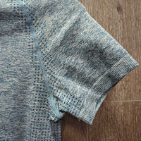 SS Seamless Shirt *vgc, older?
