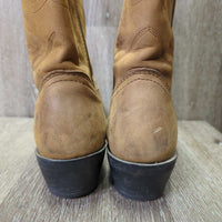 Pointy Toe Suede Western Boots *vgc, mnr rubs, stains, scuffs
