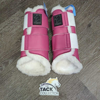 Closed Boots, velcro, Fleece *xc, clean, mnr stains?dirt
