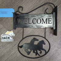 Metal "Welcome" Hanging Sign *xc/like new
