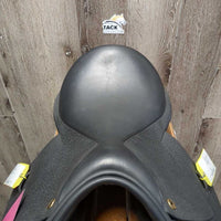 17.5 MW *5" Black Country Wexford All Purpose Saddle, 2 Billet Guards, Black Country Black Cover, Lg Front Blocks, Rear Gusset Panels, Wool Flocking, Flaps: 15"L x x14.5"W Serial #: 35644
