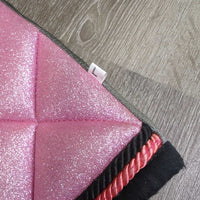 Quilt Jumper Saddle Pad, 2x Pipping *vgc/gc, clean, mnr hair, rubs, pilly, residue, peeling
