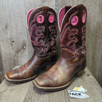 Square Toe Western Boots *vgc, clean, rubs, loose threads, scuffs, worn/rubbed heels
