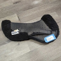 Quilt & Sheepskin Half Pad, Rolled Edge *vgc/gc, dirty, clumpy, faded, rubs, stiff spots, hairy
