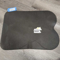 Sticky Non Slip Rubber Half Pad, cloths, package *vgc, mnr dusty
