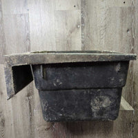 Hvy Flat Back Rubber Stall Feed Tub *gc, clean, residue, edge scrapes, rubs, chews
