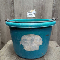 Round Plastic Bucket *gc, dirt, scuffed, scratches, residue, faded
