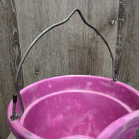 Round Plastic Bucket *gc/fair, clean, mnr dirt, discoloured, scuffed, scratches, residue
