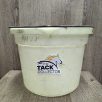 Round Plastic Bucket *gc/fair, clean, mnr dirt, discoloured, scuffed, scratches, residue
