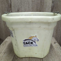 Round Plastic Bucket *gc/fair, clean, mnr dirt, discoloured, scuffed, scratches, residue
