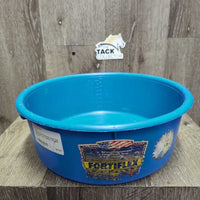 Round Plastic Feed Tub *vgc, clean, mnr residue, scuffed
