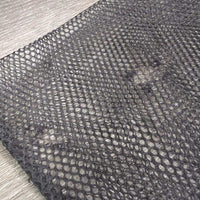 6 "Fish" Shims (2 thin, 2 medium, 2 thick), mesh bag, hardware: 1- washer, 2- screws, posts, 3- alan keys *vgc, mnr tear, dirt
