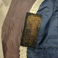 100g Winter Blanket, detach neck, tail *gc, dirty neck, clean, snags, broken snap, mnr wpf, ripped reflectors

