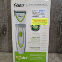 Cordless Clipper Set: charging cord, Blade, 4 guards, sm oil, brush, base, box, info sheet *WORK! Sound Great, clean, mnr stains & rubs

