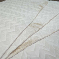 4 Cotton Leg Quilts *vgc, clean, stains, mnr dirt, hair
