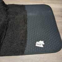 Quilt Dressage Saddle Pad, fleece lined top *vgc, clean, mnr stain?dirt, clumpy, rubs, hair, pills
