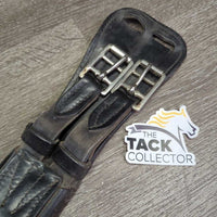 Padded Short - Dressage Girth, 2x els *gc, rubs, clean & dirty, creases, hairy seams, stretched keepers
