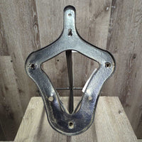 Wall Mount Saddle Rack *vgc, mnr dirt, rust

