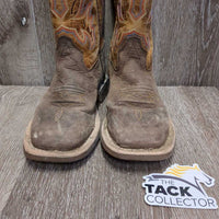 JUNIORS Square Toe Distressed Vamp Western Boots *gc, thick sole edges residue, inside heel rubs/holes
