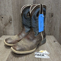 JUNIORS Square Toes Western Boots *vgc/gc, clean, mnr dirt, residue, scuffs, scratches & rubs
