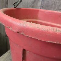 Flat Back Plastic Bucket *gc, dusty, residue, bite marks, scratches, faded, clean, stains, taped
