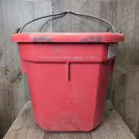 Flat Back Plastic Bucket *gc, dusty, residue, bite marks, scratches, faded, clean, stains, taped
