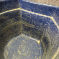 Flat Back Plastic Bucket *gc, dusty, residue, bite marks, scratches, faded, clean, stains, crack
