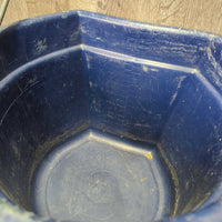 Flat Back Plastic Bucket *gc, dusty, residue, bite marks, scratches, faded, clean, stains, no end caps, crack
