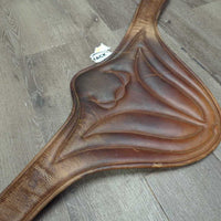 Lg Padded Belly Girth, 2x els, caribiner *gc, scrapes, stained, stretched els, clean, mnr hair, dirt, rough underside
