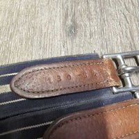 Lg Padded Belly Girth, 2x els, caribiner *gc, scrapes, stained, stretched els, clean, mnr hair, dirt, rough underside
