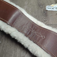 "Shaped" Leather Girth, detach wool fleece liner, 2x els, tags *new, mnr scratch, creases/folds
