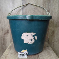 Plastic Flat Back Bucket *gc, clean, scrapes, stains, scratches, missing end, mnr bent cap
