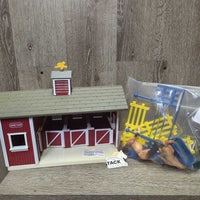 Plastic Barn, Removeable Roof, Jump, 3 Barrels, 4 Fence, 2 horses *vgc, mnr loose Cupola
