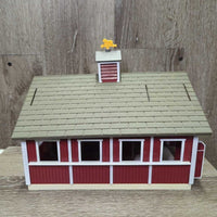 Plastic Barn, Removeable Roof, Jump, 3 Barrels, 4 Fence, 2 horses *vgc, mnr loose Cupola

