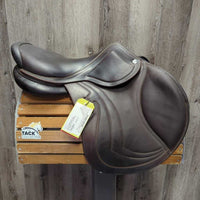 17.5" *MW 5" CWD 2Gs Mademoiselle Close Contact Saddle, 2 Billet Guards, Equinox Fleece Pacman Cover, Small Front & Back Blocks, Foam Panels, Full Buffalo, Flaps: 13.5"L x 13.5"W Serial #: SE32 xxx TC 2C PA 76?85 RT 19 6800?87
