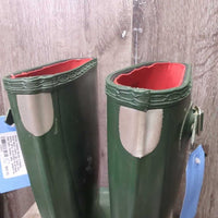Rubber Boots, 2 Fleece Sock Boot Liners *gc, clean, mnr dusty, dirty, scratches & scrapes, heel rubs, clumpy, pilly, inside rubs &heel holes
