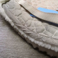 Rolled Sheepskin Quilt Fitted Hunter Pad *gc/fair, sharpie, stains, rubs, dingy, clumpy, mnr hair
