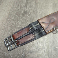 Padded Leather Girth, x3 d rings, 2x els *gc, clean, stains/discolour, wavy els, mnr undone seam
