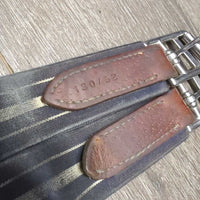 Padded Leather Girth, x3 d rings, 2x els *gc, clean, stains/discolour, wavy els, mnr undone seam
