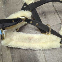 Fleece Lined Nylon Halter, "Kentucky" nameplate, adj, snap *xc, mnr dirt, stains & residue
