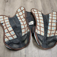 Front & Hind Shipping Boots *vgc, mnr dirt, residue, stains, hair, snags, pills, tear, rub
