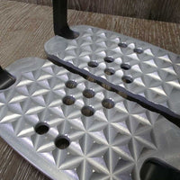 Wide Base Stirrup Irons, spiked beds, box *new
