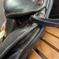 17.5 MW *5.5" Arabian Saddle Co Ellipse Dressage Saddle, curb/pommel strap, Rear Gusset Panels, Adjustable Stirrup Bars, Hoop Tree, Long Front Pencil Blocks, Wool Flocking, Flaps: 15.5":L x 11.5W Serial #: 3641 08 08 (LR119) K 17 1/2 T
