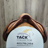 18" MW *5.5" Childeric M CC Saddle, 2 Billet Guards, Tan Childeric Cover, Med Front & Back Blocks, Foam Panels, Flaps: 14"L x 13.5"W 3-1/2 M 18 506 2000 AO
