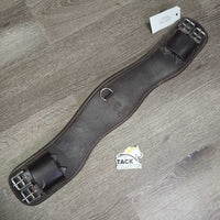 Thick Padded Short - Dressage Girth, D Ring *vgc, dirty, film, hairy seams & rubs
