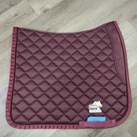 Quilt Dressage Saddle Pad, 4 Polos *vgc, clean, hairy, mnr clumpy, pills, film, dirt
