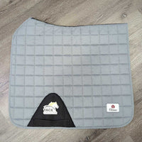 Thicl Quilt Dressage Saddle Pad *vgc, clean, hairy, edge frays, rubs & pills, seam puckers

